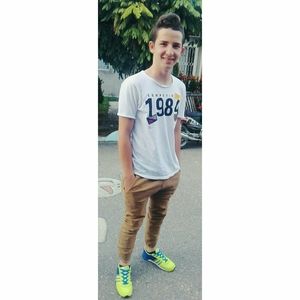 Meet your Posher, Juan